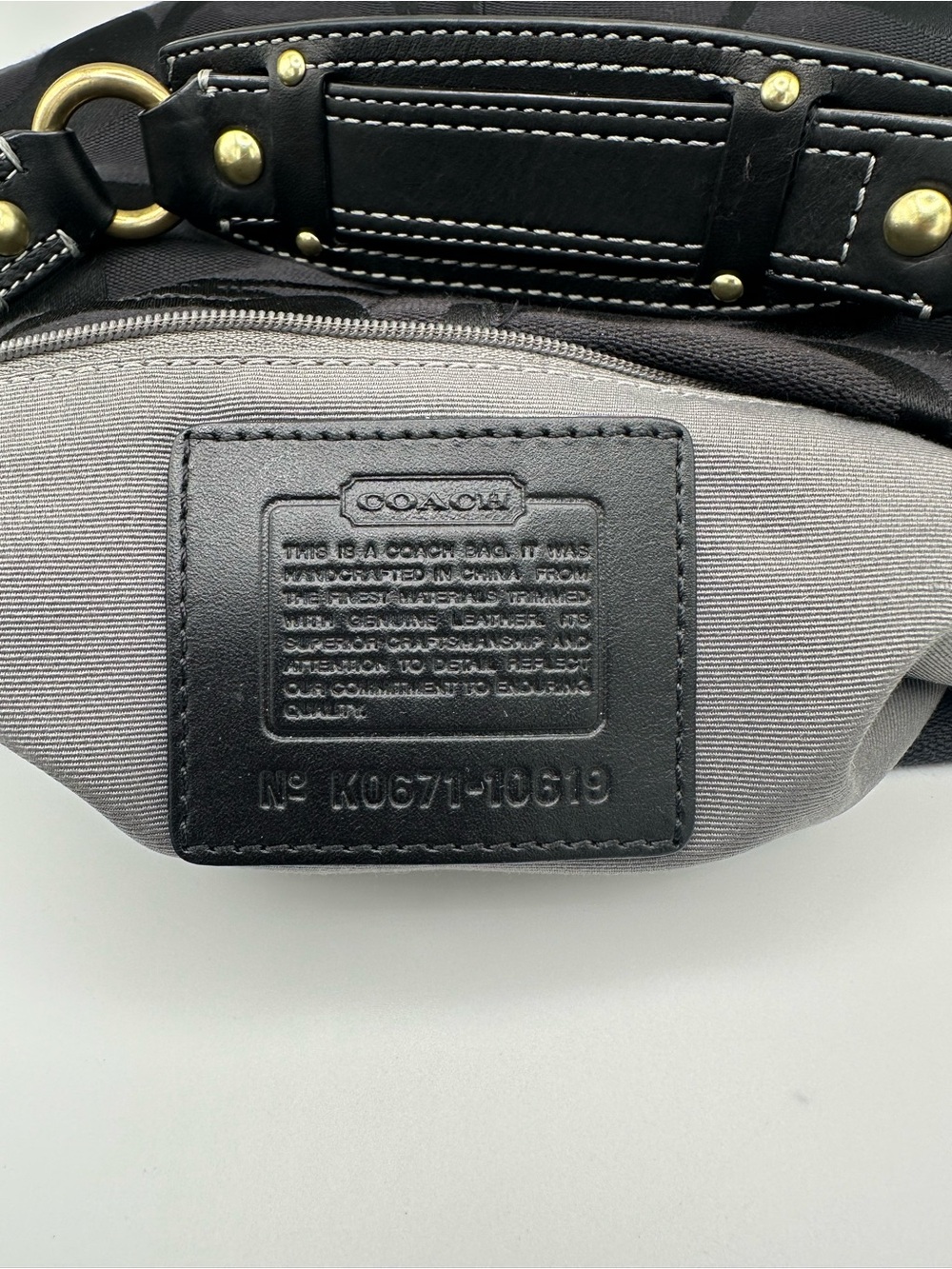 Coach 10619 Signature Carryall Hobo Shoulder Bag Blac… - Gem